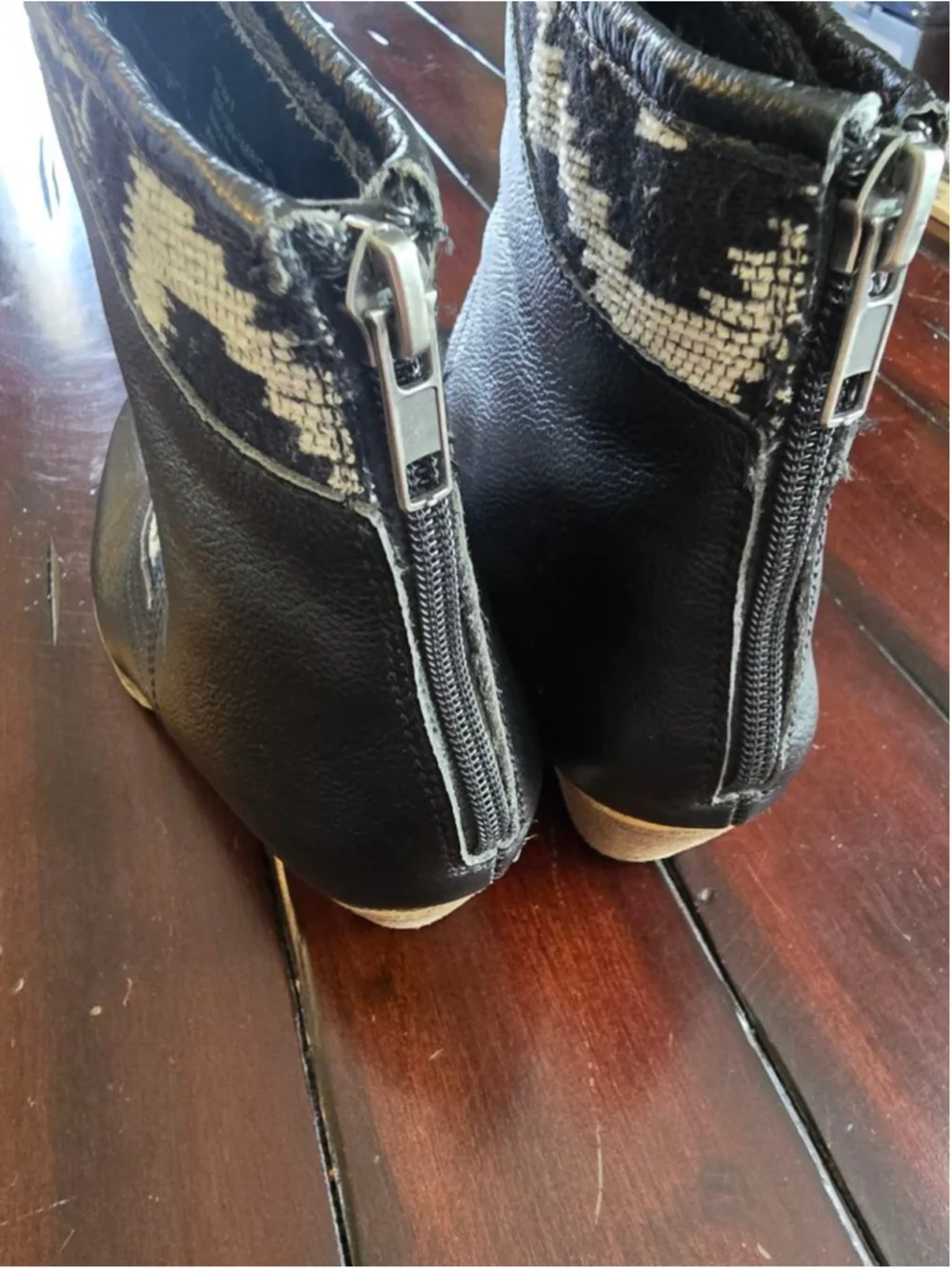 Women's Western Boho Sbicca Black Ankle Boots with Blue Pattern, US 9 Festival